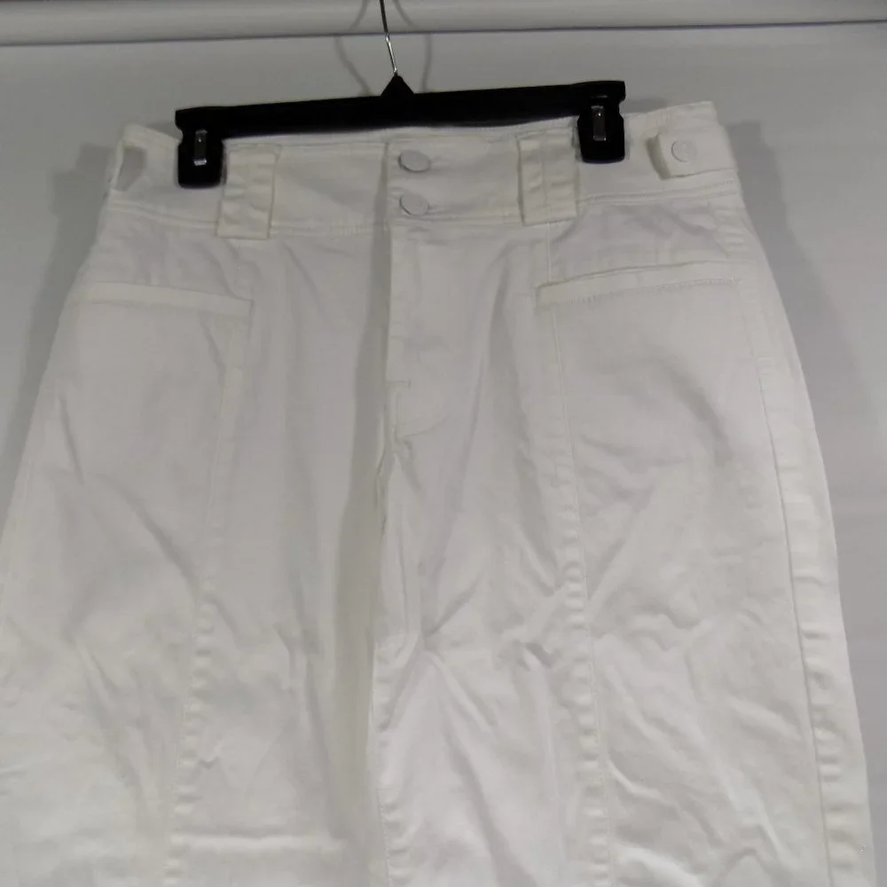 Gitano White Rolled Cuff Capri Size 12 CLEAN! - Picture 3 of 11